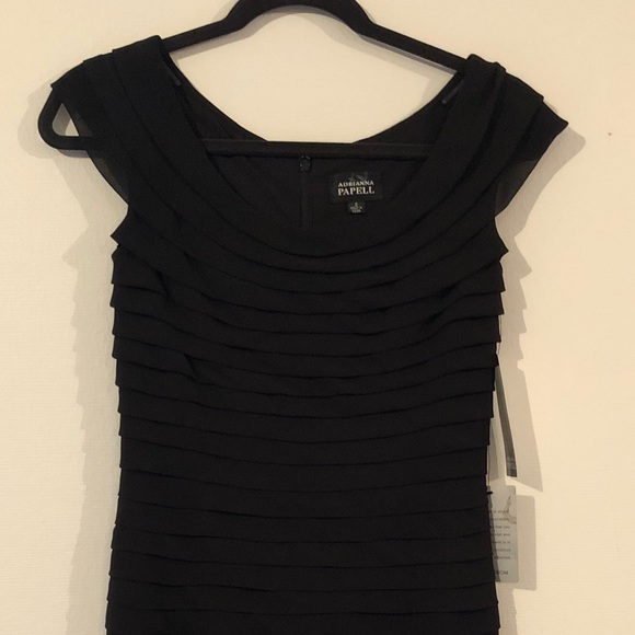 Adrianna Papell Dresses & Skirts - ⭐️ NWT Adrianna Papell LBD